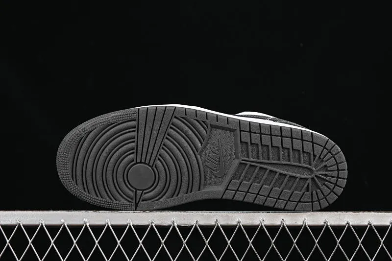 All categories Air Jordan Jordan series basketball shoes Air Jordan 1 Low G version pure original Air Jordan 1 Low AJ1 Joe 1 white and gray color low-top cultural casual sneakers 553558-044
